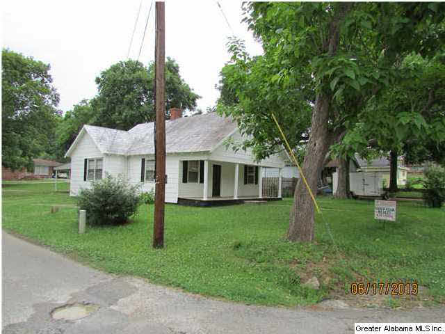307 Vann Street Southwest Jacksonville, AL 36265 - Photo 9 of 19