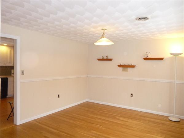 17 John Swift Road Acton, MA 01720 - Photo 4 of 14 Gallery Image 4