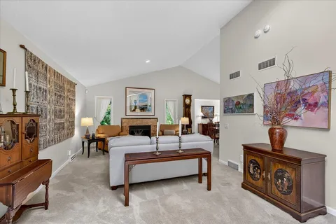 $515,000 | 15 Oak Creek Trail, Madison, WI 53717