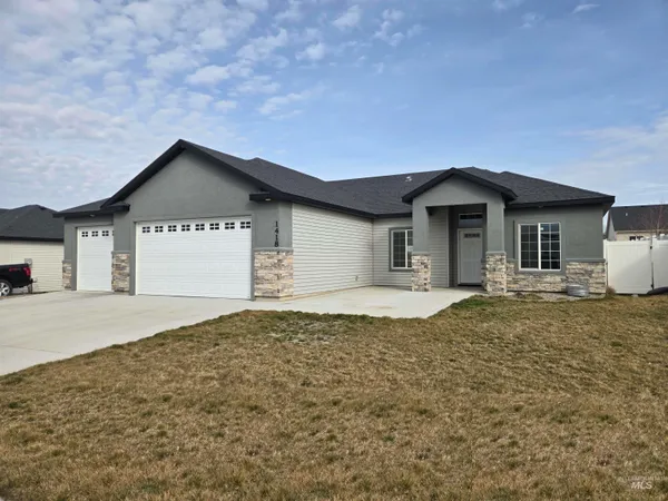 $351,300 | 1418 North Birch Street, Jerome, ID 83338