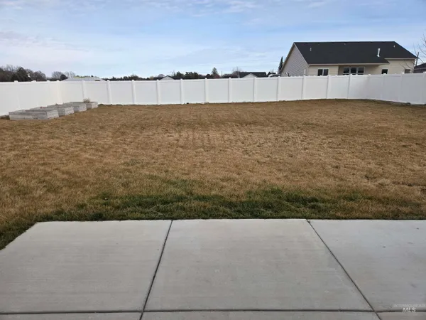 $351,300 | 1418 North Birch Street, Jerome, ID 83338