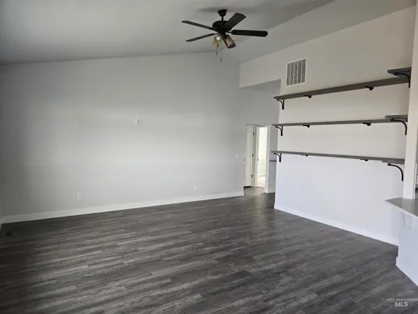 $351,300 | 1418 North Birch Street, Jerome, ID 83338