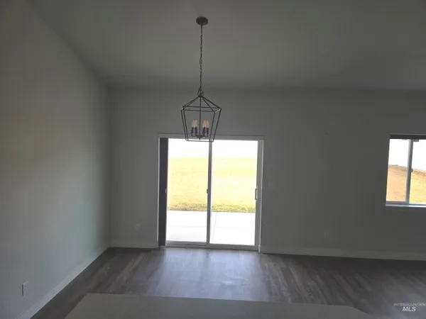 $351,300 | 1418 North Birch Street, Jerome, ID 83338