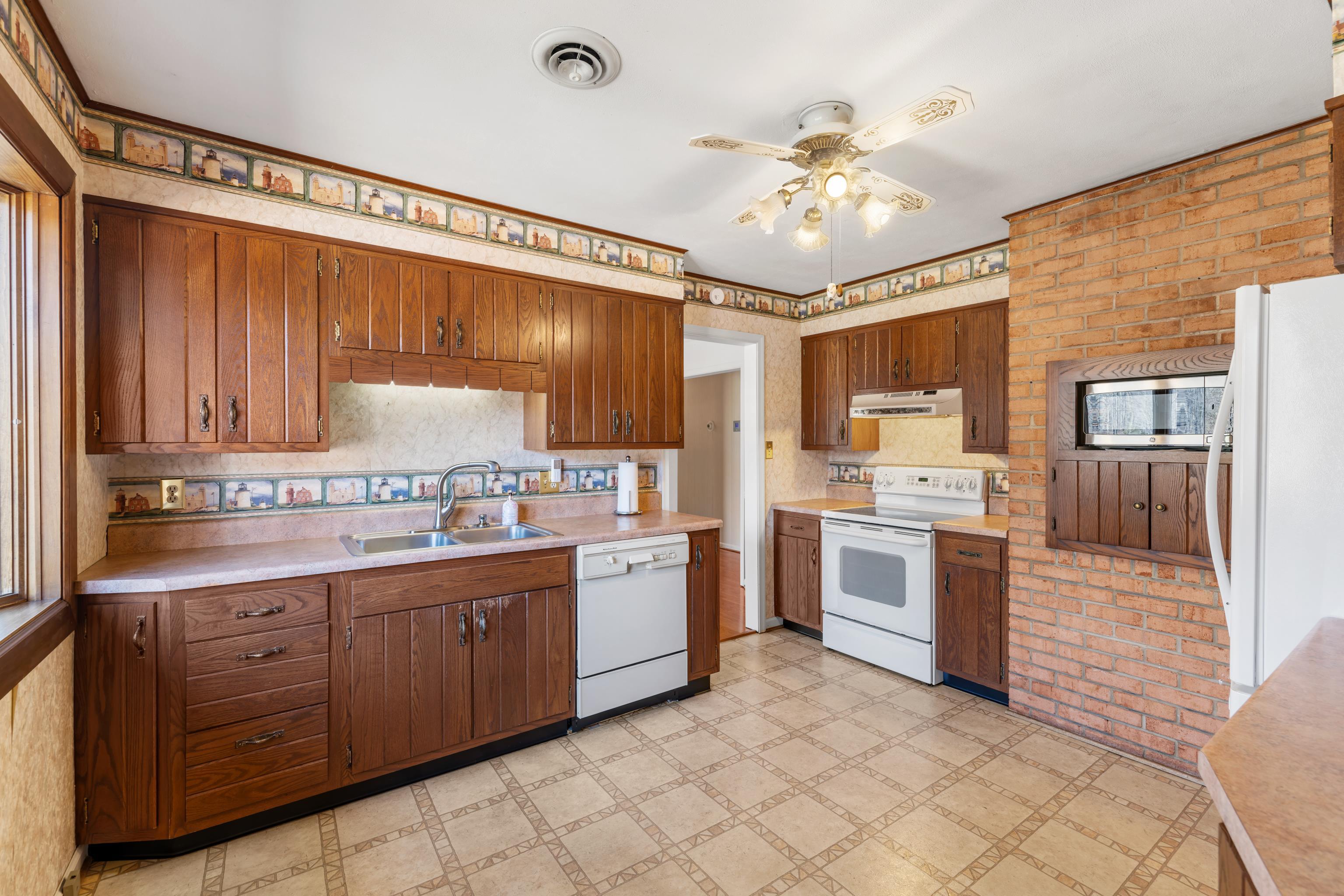 431 Mt Pisgah Road Mount Sidney, VA 24467 - Photo 21 of 72 Kitchen 1