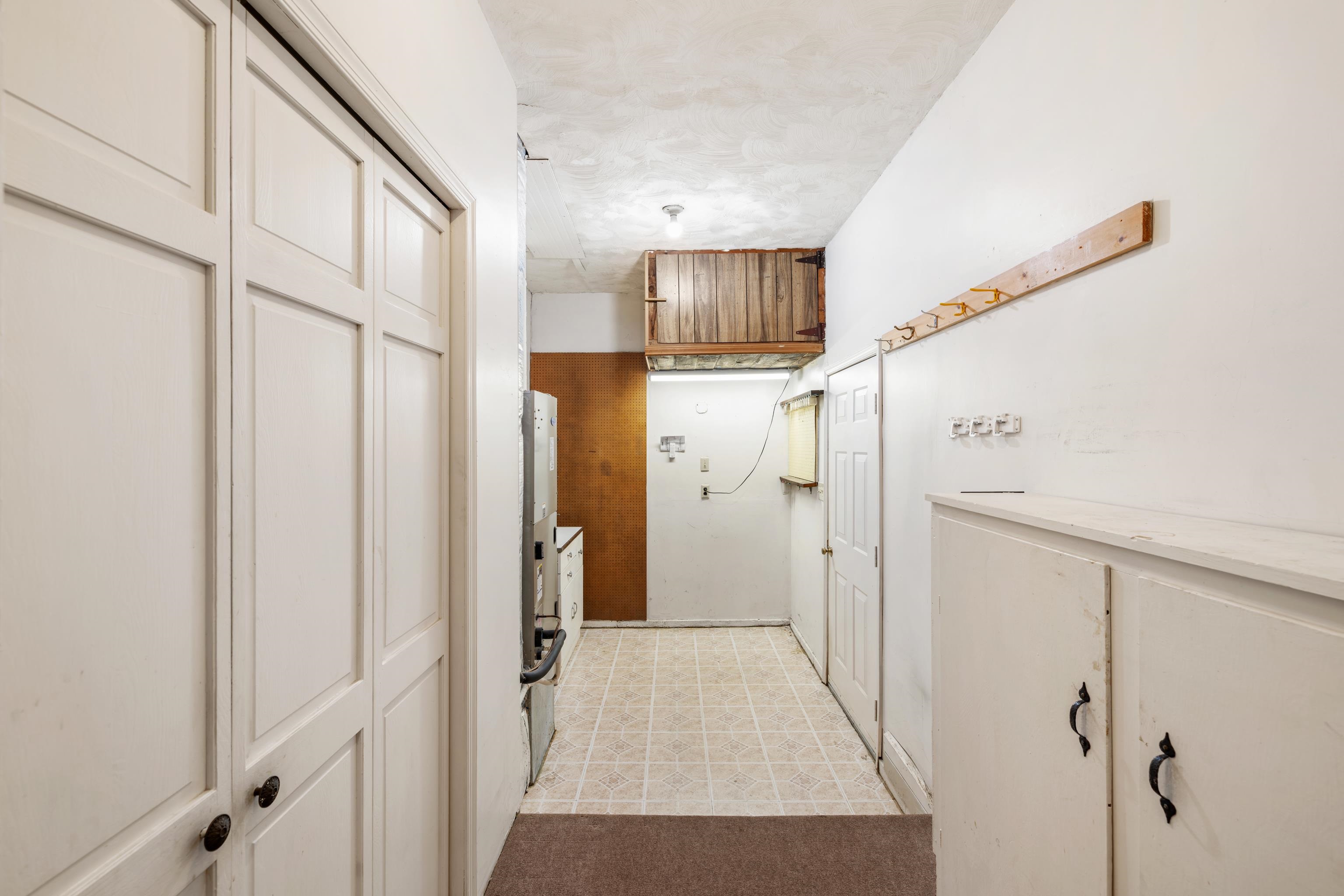 431 Mt Pisgah Road Mount Sidney, VA 24467 - Photo 55 of 72 a view of a hallway with a white walls