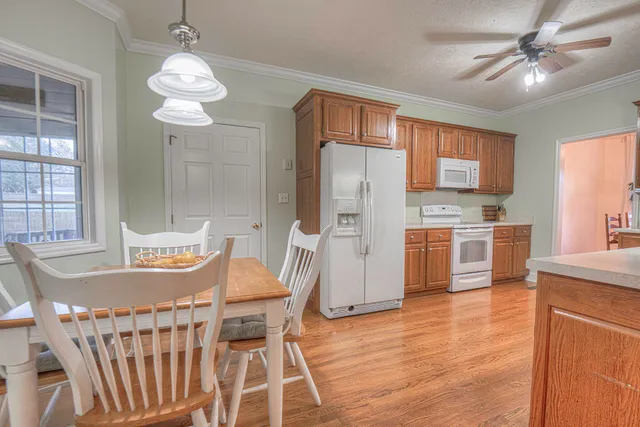 $349,900 | 110 Golden Oaks Drive, LaFayette, GA 30728