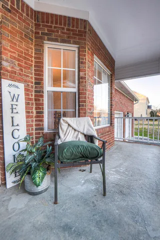 $349,900 | 110 Golden Oaks Drive, LaFayette, GA 30728