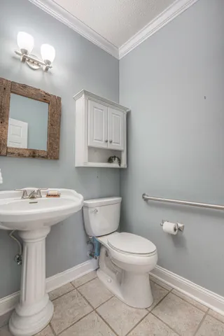 $349,900 | 110 Golden Oaks Drive, LaFayette, GA 30728