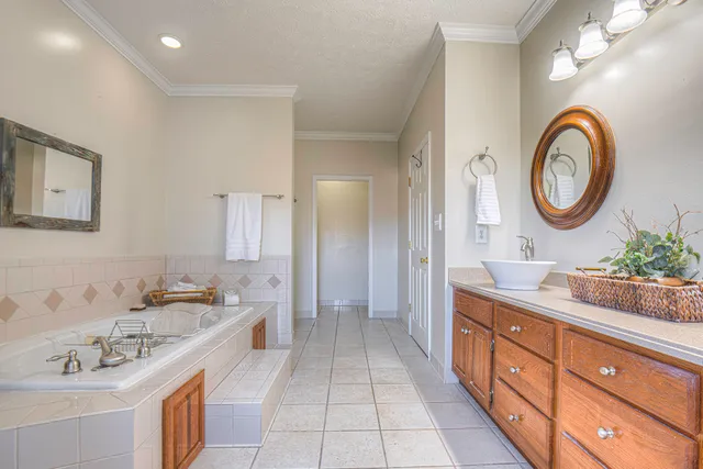 $349,900 | 110 Golden Oaks Drive, LaFayette, GA 30728