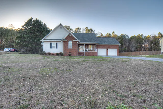 $349,900 | 110 Golden Oaks Drive, LaFayette, GA 30728
