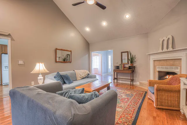 $349,900 | 110 Golden Oaks Drive, LaFayette, GA 30728