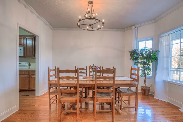 $349,900 | 110 Golden Oaks Drive, LaFayette, GA 30728