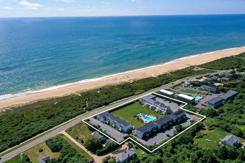 $949,000 | 707 Old Montauk Highway, Montauk, NY 11954