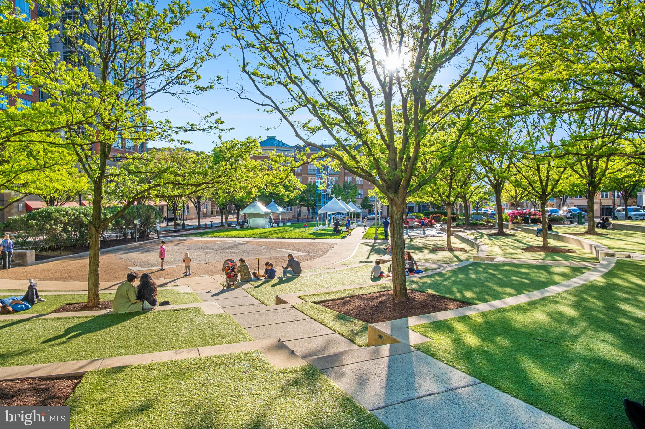 1284 Wedgewood Manor Way Reston, VA 20194 - Photo 36 of 38 Gallery Image 36