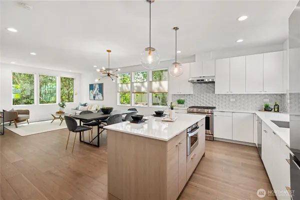 $1,219,900 | 815 North 48th Street, Seattle, WA 98103