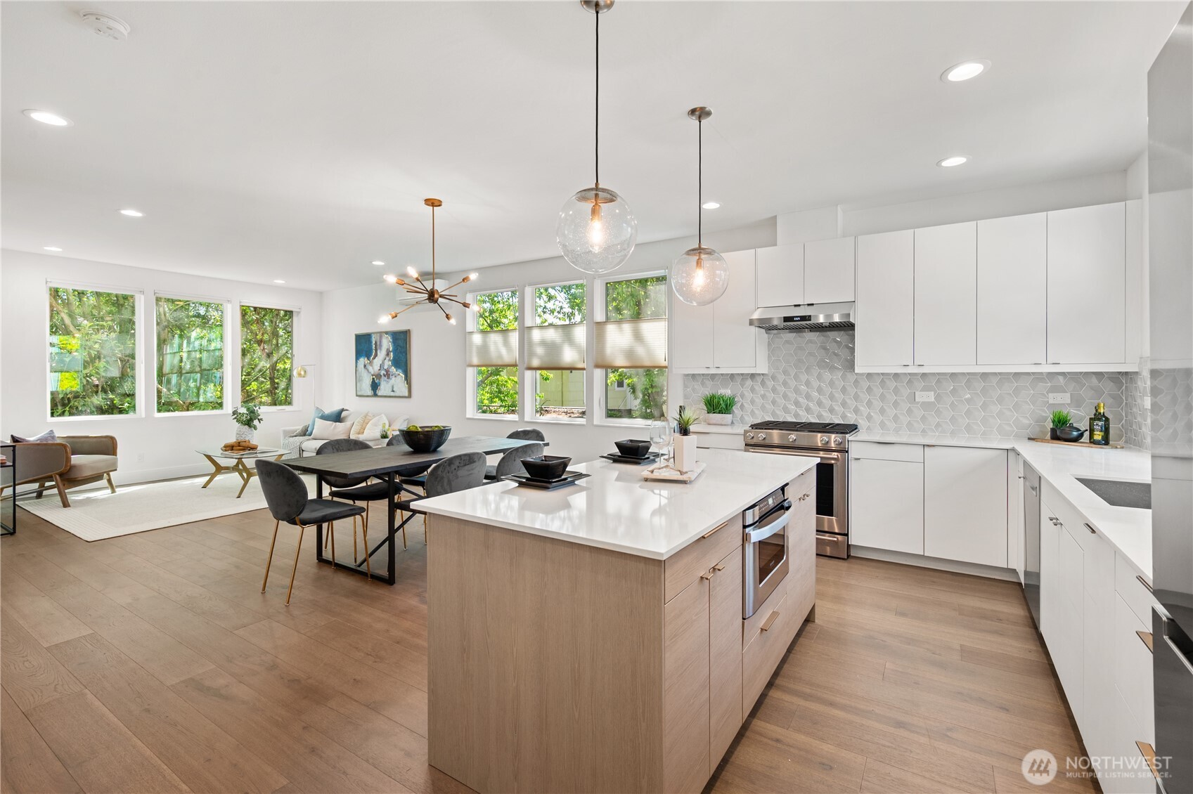 815 North 48th Street Seattle, WA 98103 - Photo 1 of 29