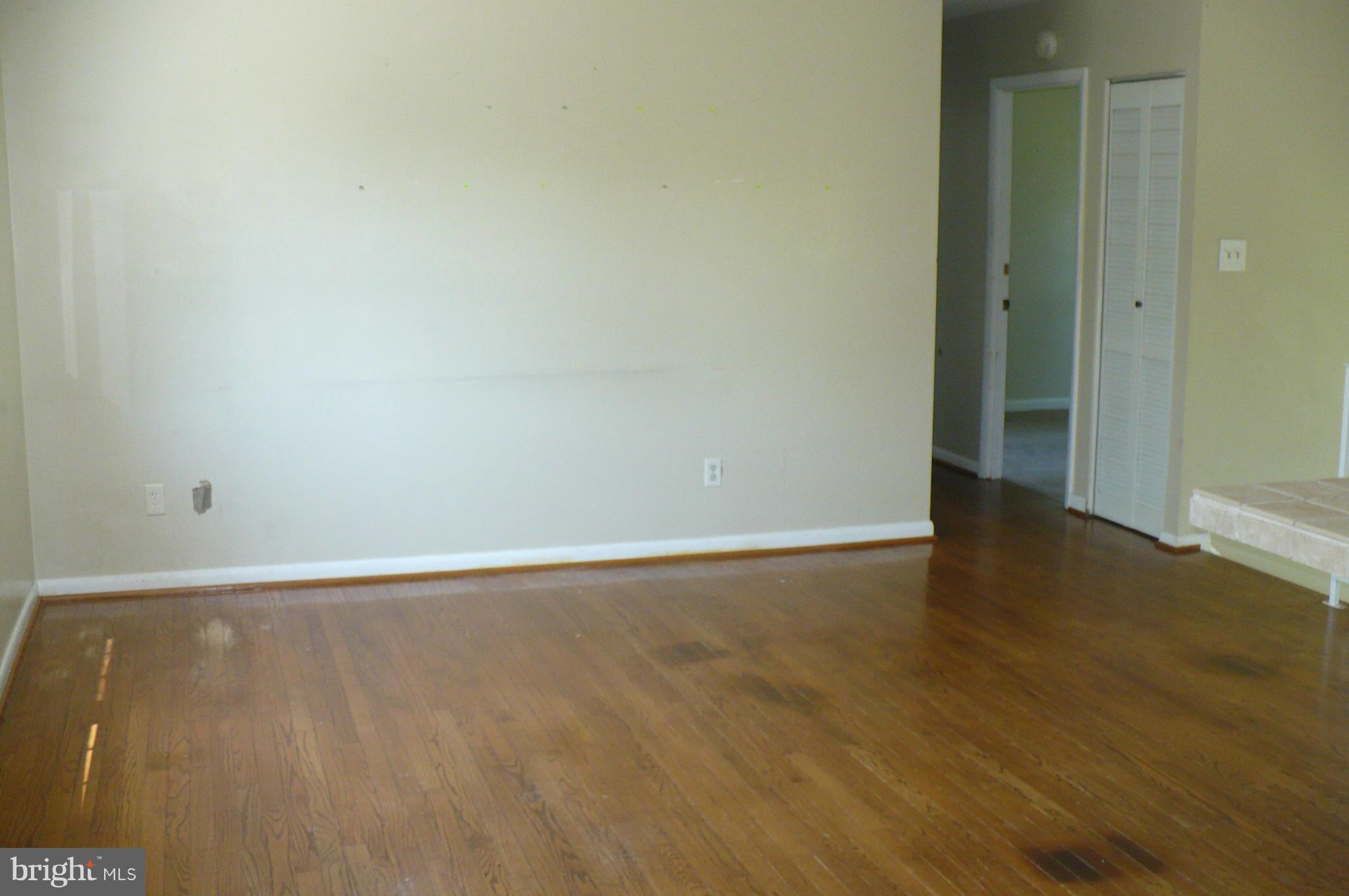 17220 Chiswell Road Poolesville, MD 20837 - Photo 5 of 17 Family Room