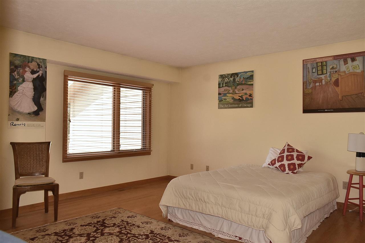 6554 Mission Ridge Traverse City, MI 49686 - Photo 12 of 29 1892014-11.JPG