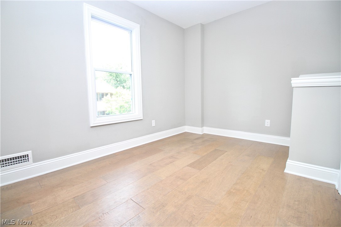 7413 Rutledge Avenue Cleveland, OH 44102 - Photo 25 of 35 Gallery Image 25