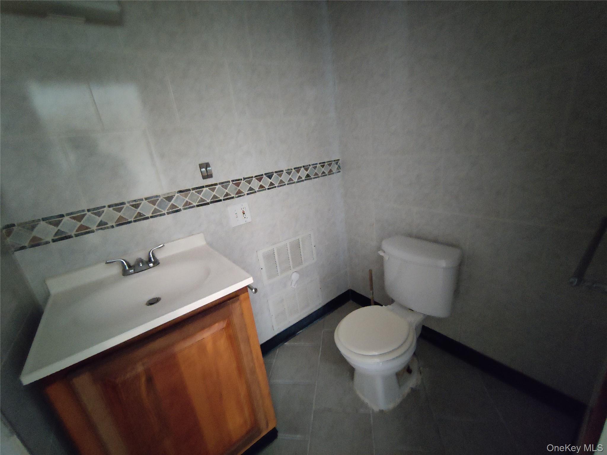 136 Stringham Road, Unit 9C LaGrangeville, NY 12540 - Photo 11 of 13