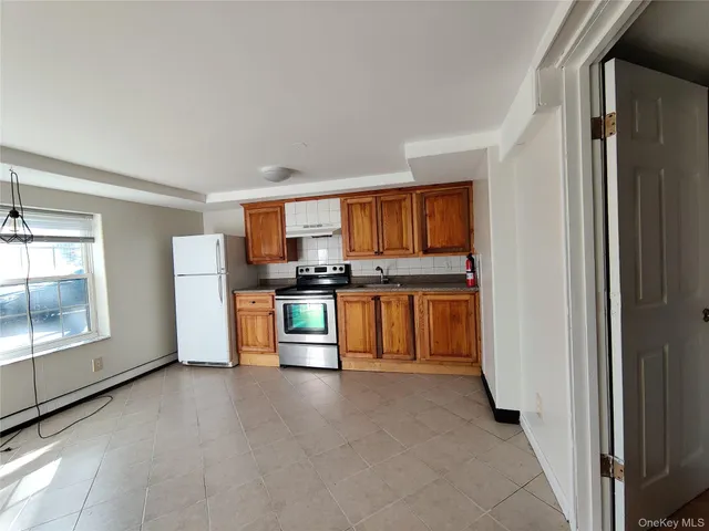 $1,525 | 136 Stringham Road, Unit 9C, LaGrangeville, NY 12540