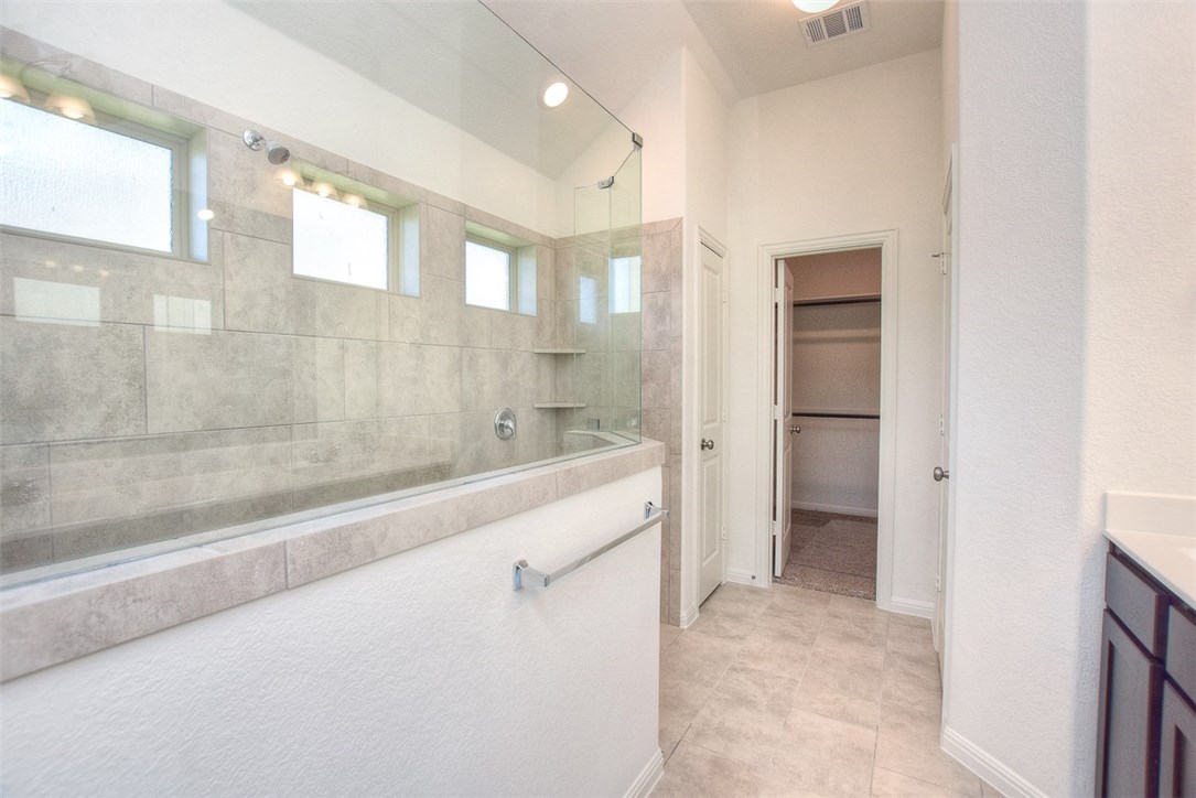 1449 Morning View Road Georgetown, TX 78628 - Photo 16 of 39 Large walk in shower