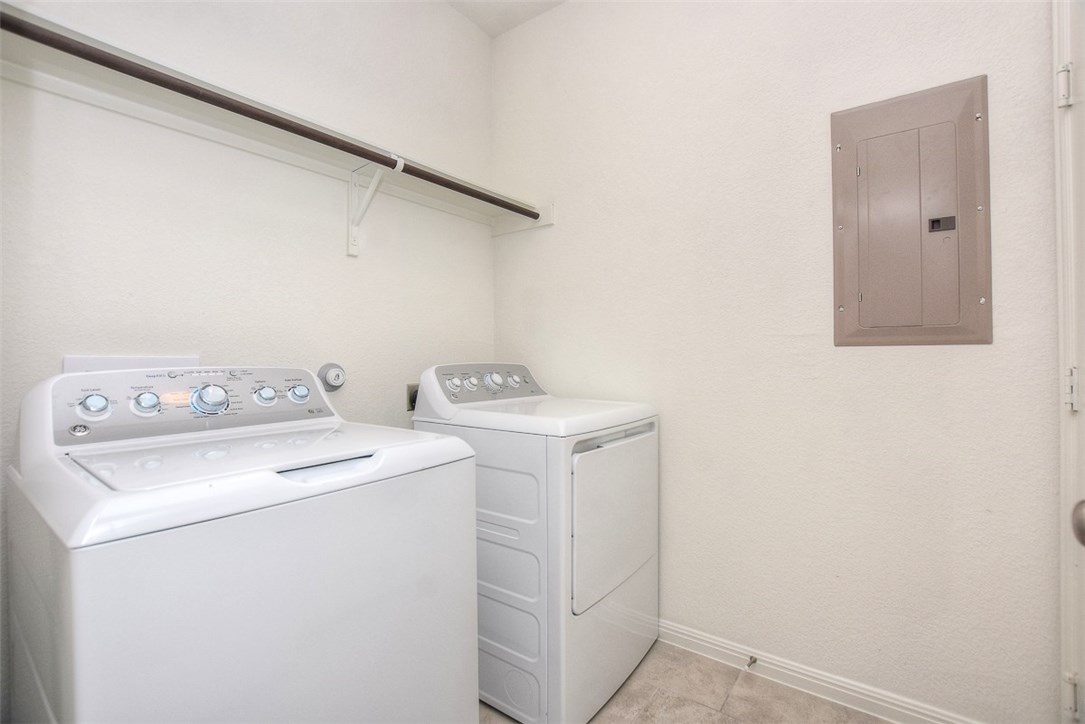 1449 Morning View Road Georgetown, TX 78628 - Photo 21 of 39 washer and dryer included in the lease