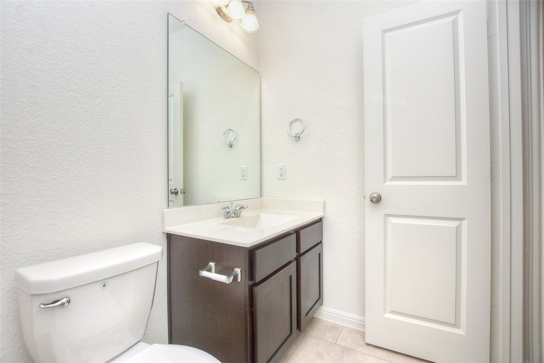 1449 Morning View Road Georgetown, TX 78628 - Photo 27 of 39