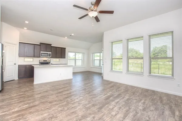 $2,295 | 1449 Morning View Road, Georgetown, TX 78628