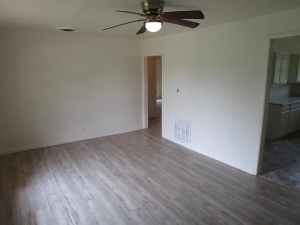 $75,000 | 514 South Ave C, Olney, TX 76374