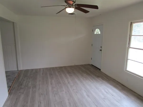 $75,000 | 514 South Ave C, Olney, TX 76374