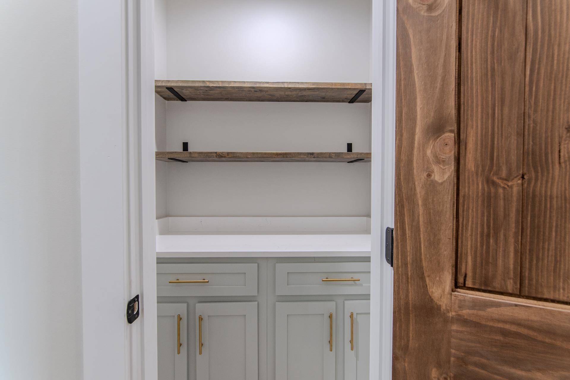 90 Columbus Lane Adamsville, TN 38310 - Photo 11 of 40 a close view of closet