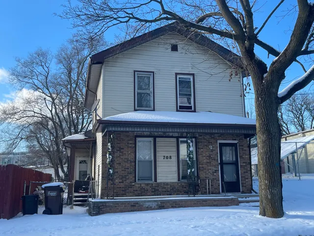 $118,900 | 708 South Jackson Street, Jackson, MI 49203