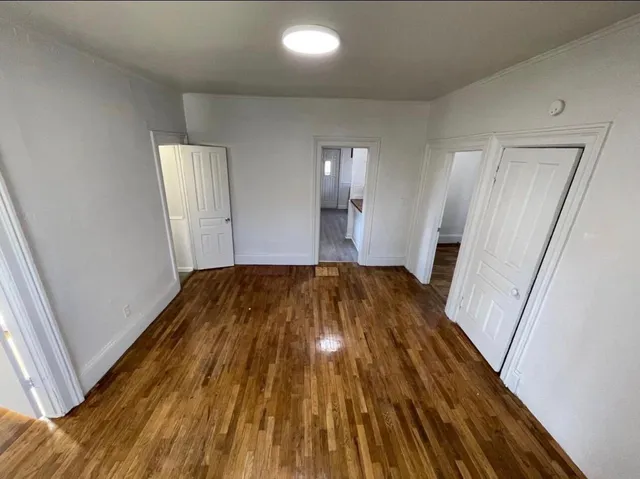 $118,900 | 708 South Jackson Street, Jackson, MI 49203