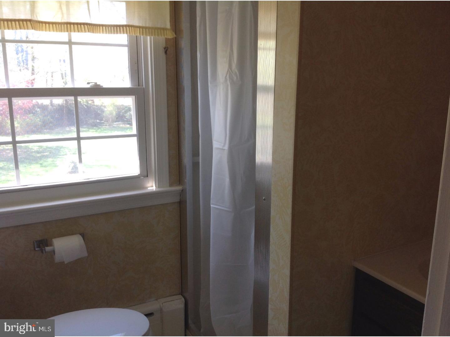 414 Cowpath Road Lansdale, PA 19446 - Photo 15 of 20 Bathroom