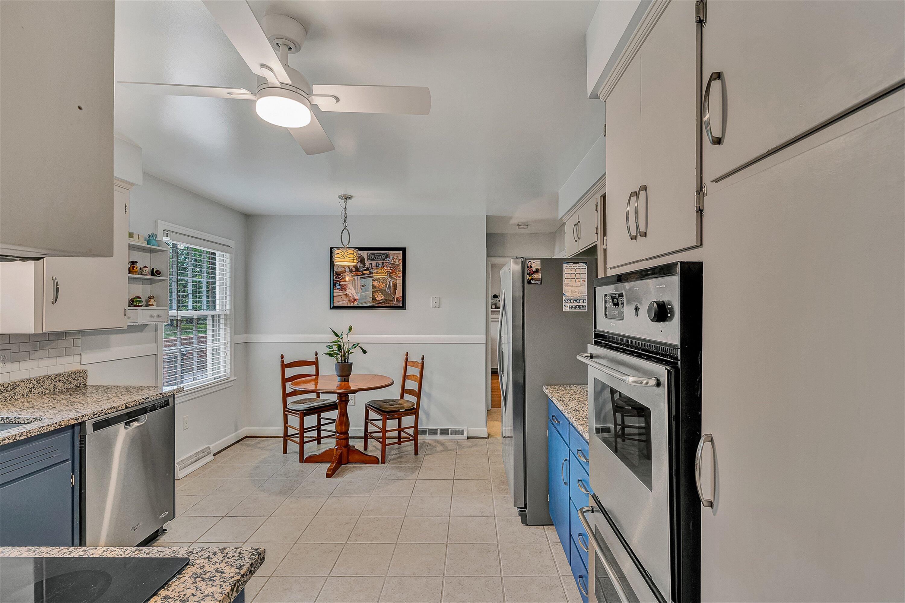 3416 Grandin Road Southwest Roanoke, VA 24018 - Photo 14 of 45 13-VM-08832