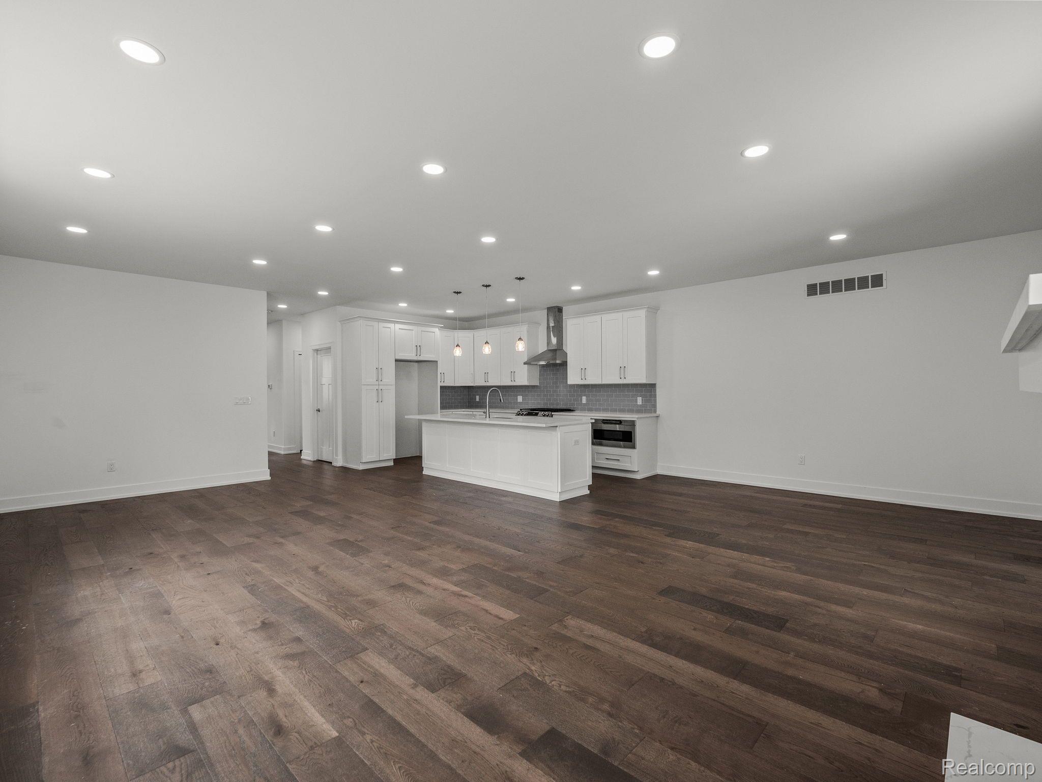 3408 Starr Road Royal Oak, MI 48073 - Photo 19 of 39