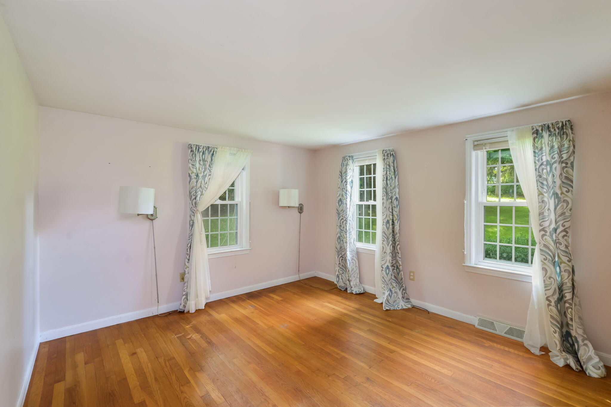 6 Spectacle Road East Sandwich, MA 02537 - Photo 15 of 37 19-web-or-mls-Corrected-17