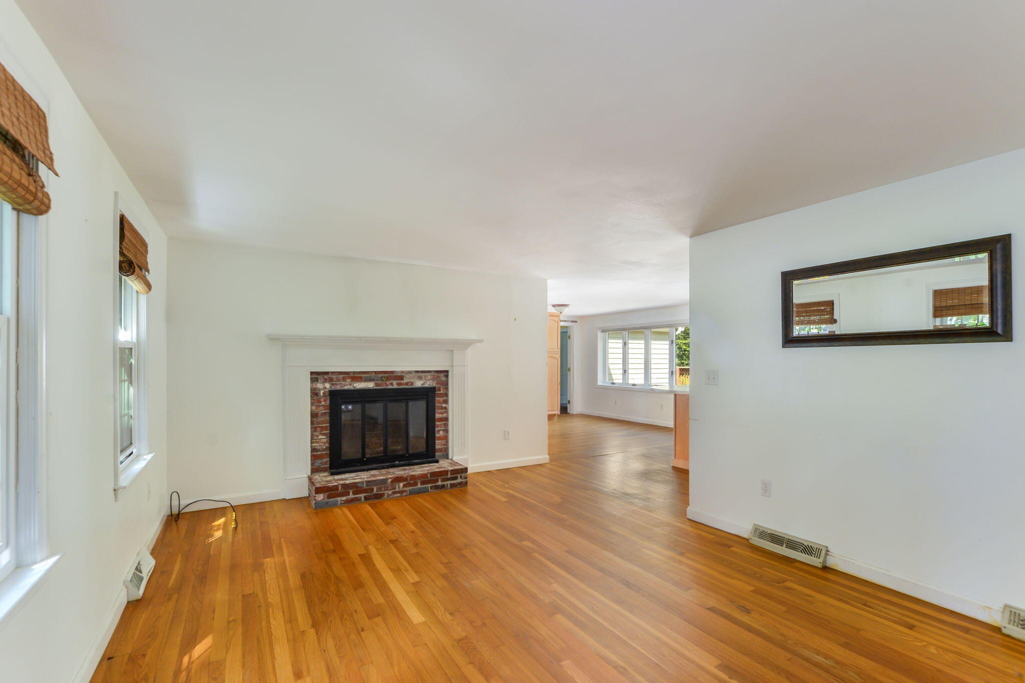 6 Spectacle Road East Sandwich, MA 02537 - Photo 4 of 37 4-web-or-mls-Corrected-3