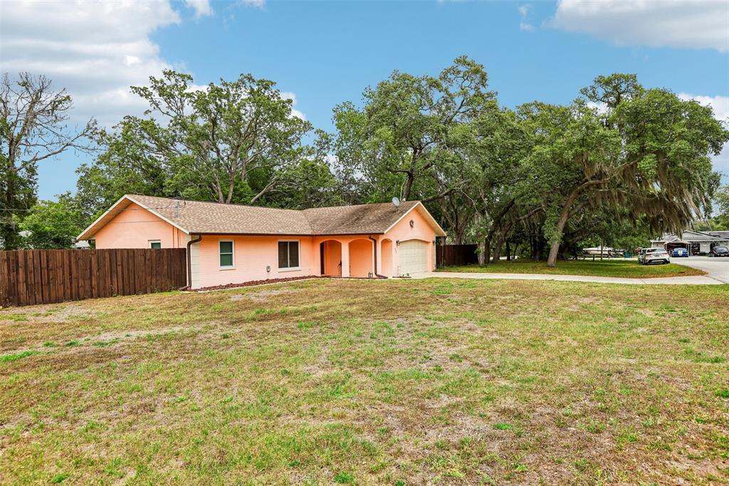 232 Cavalier Avenue Spring Hill, FL 34606 - Photo 6 of 39