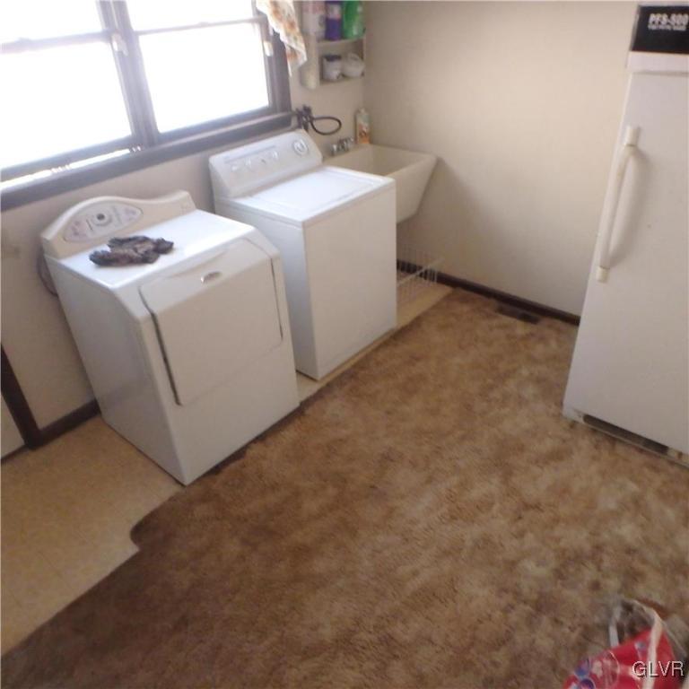 227 Old State Road Boyertown, PA 19512 - Photo 9 of 31 Laundry Room