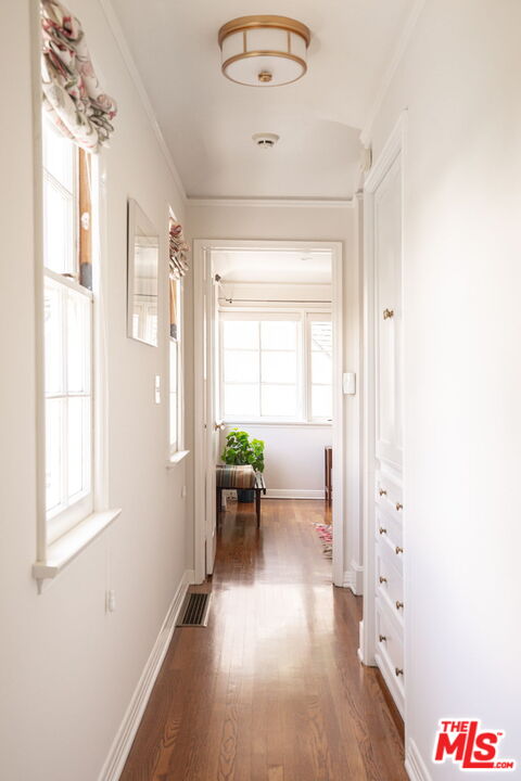 2166 Las Lunas Street Pasadena, CA 91107 - Photo 36 of 64