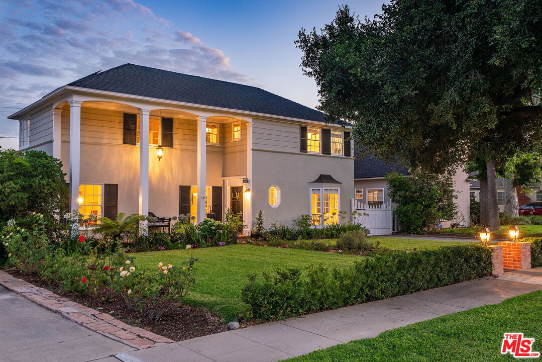 2166 Las Lunas Street Pasadena, CA 91107 - Photo 59 of 64 a front view of house with yard and green space