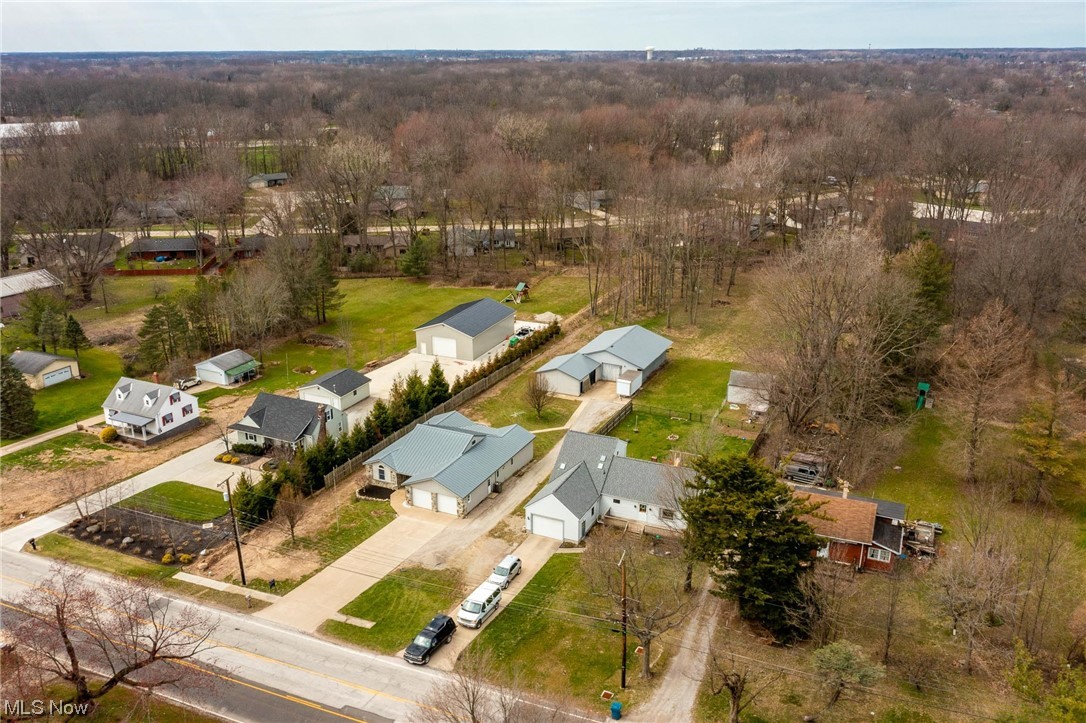 32294 Center Ridge Road North Ridgeville, OH 44039 - Photo 6 of 32 Gallery Image 6