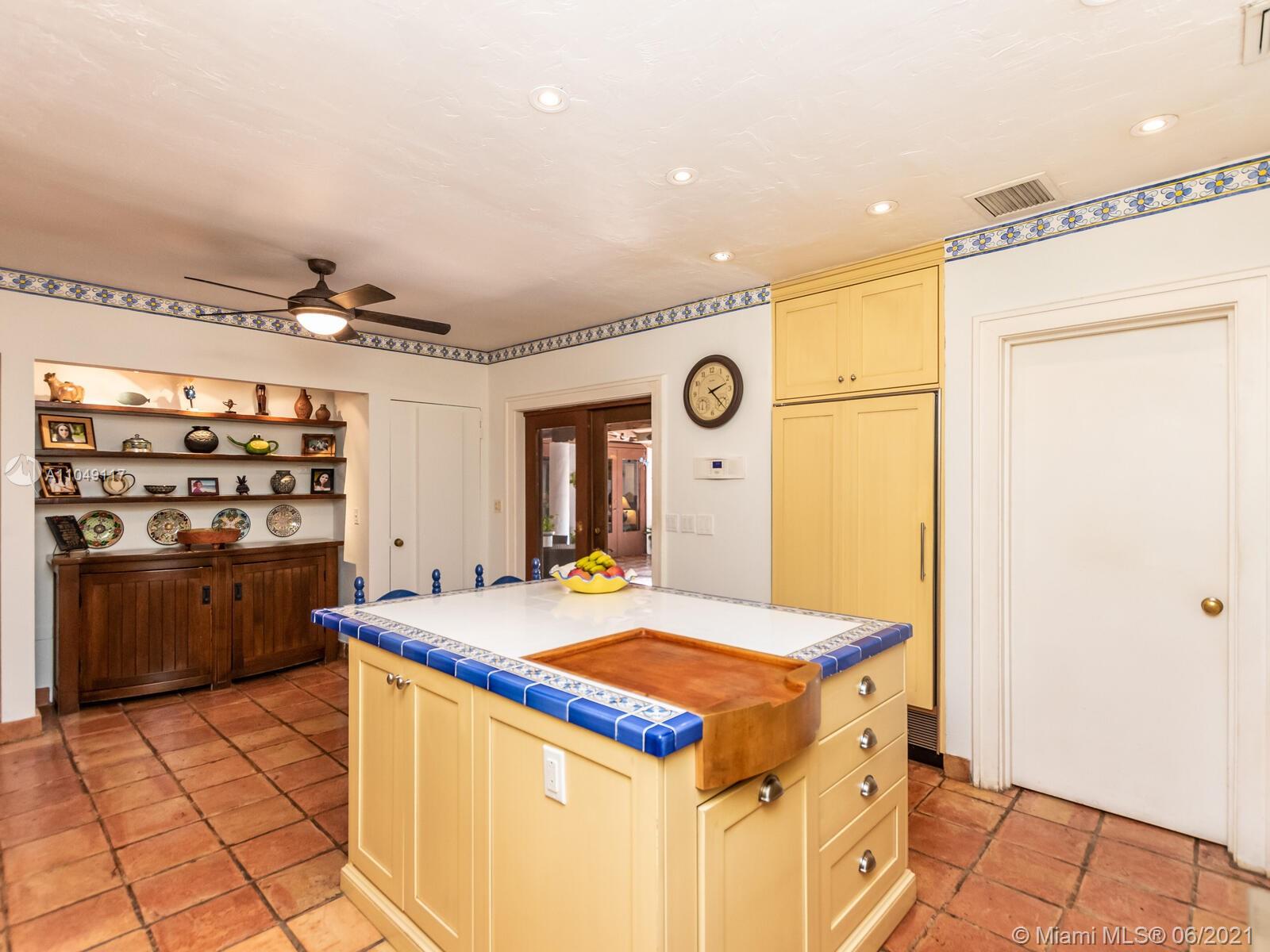 2811 Emathla Street Miami, FL 33133 - Photo 27 of 92