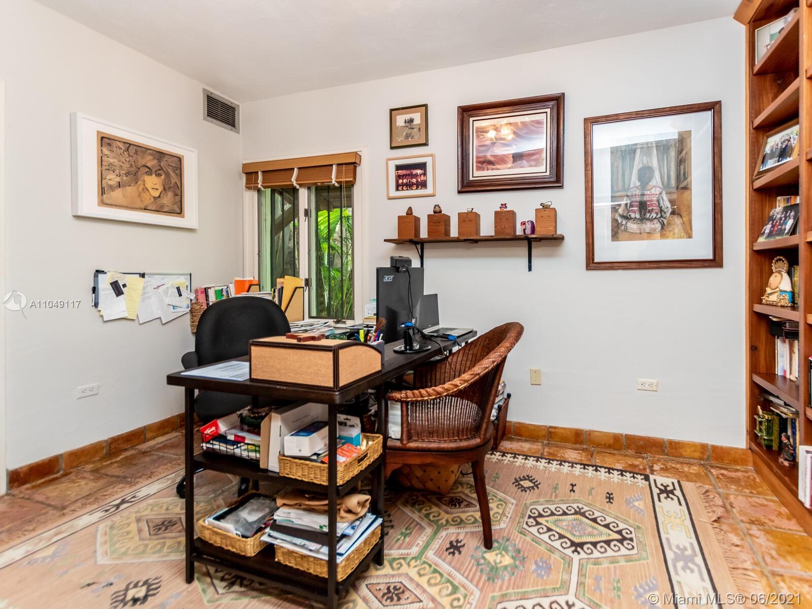 2811 Emathla Street Miami, FL 33133 - Photo 59 of 92