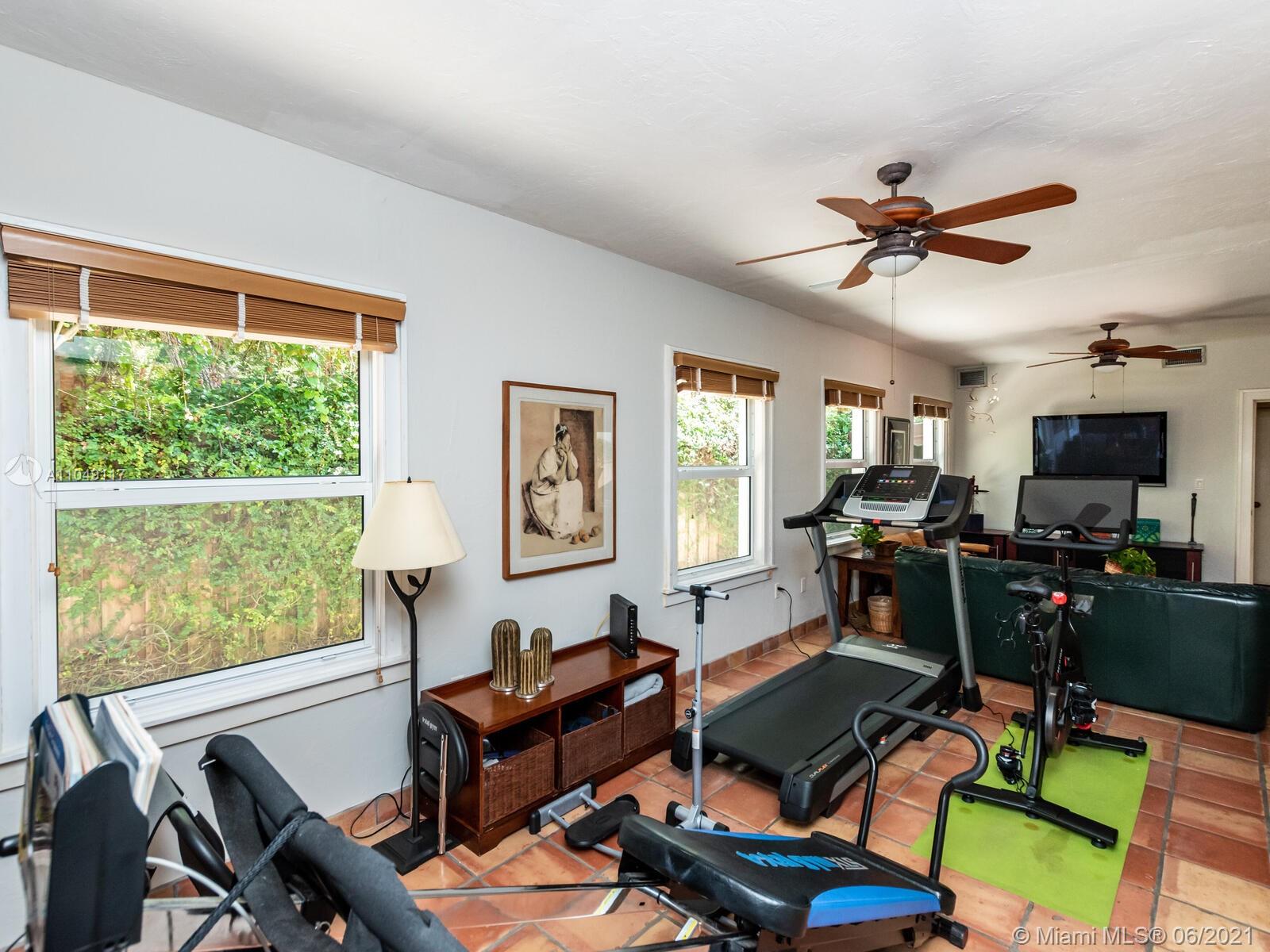 2811 Emathla Street Miami, FL 33133 - Photo 60 of 92