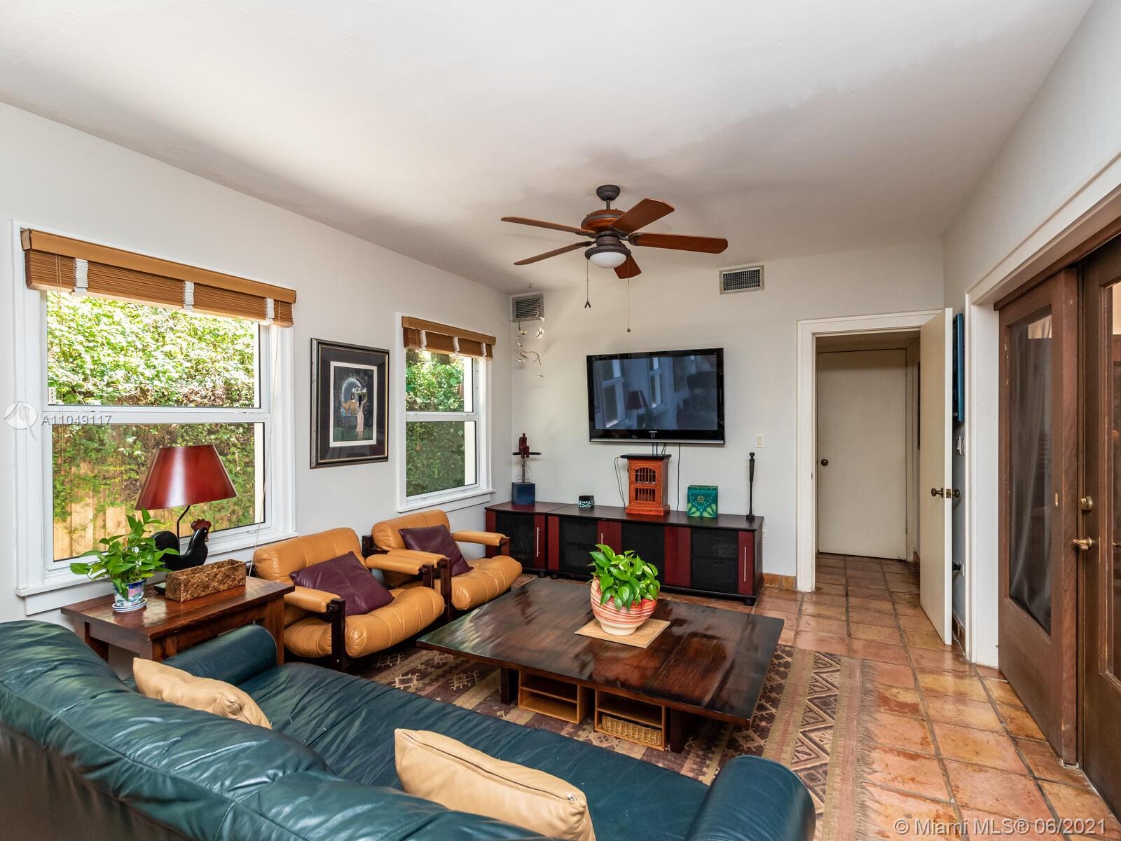 2811 Emathla Street Miami, FL 33133 - Photo 61 of 92