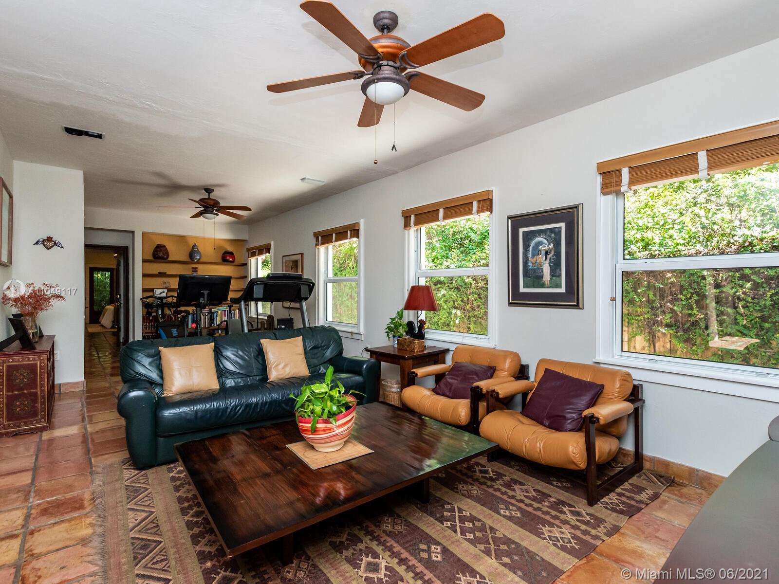 2811 Emathla Street Miami, FL 33133 - Photo 62 of 92