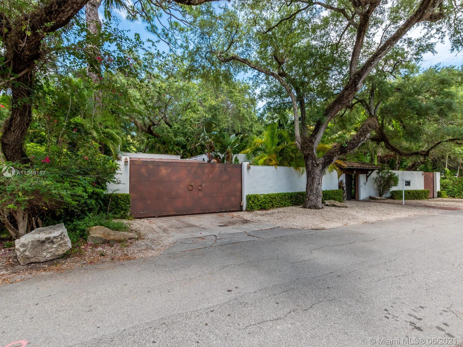 2811 Emathla Street Miami, FL 33133 - Photo 89 of 92